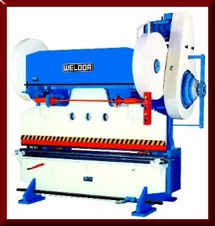 m-pressbrake.JPG (25764 bytes)
